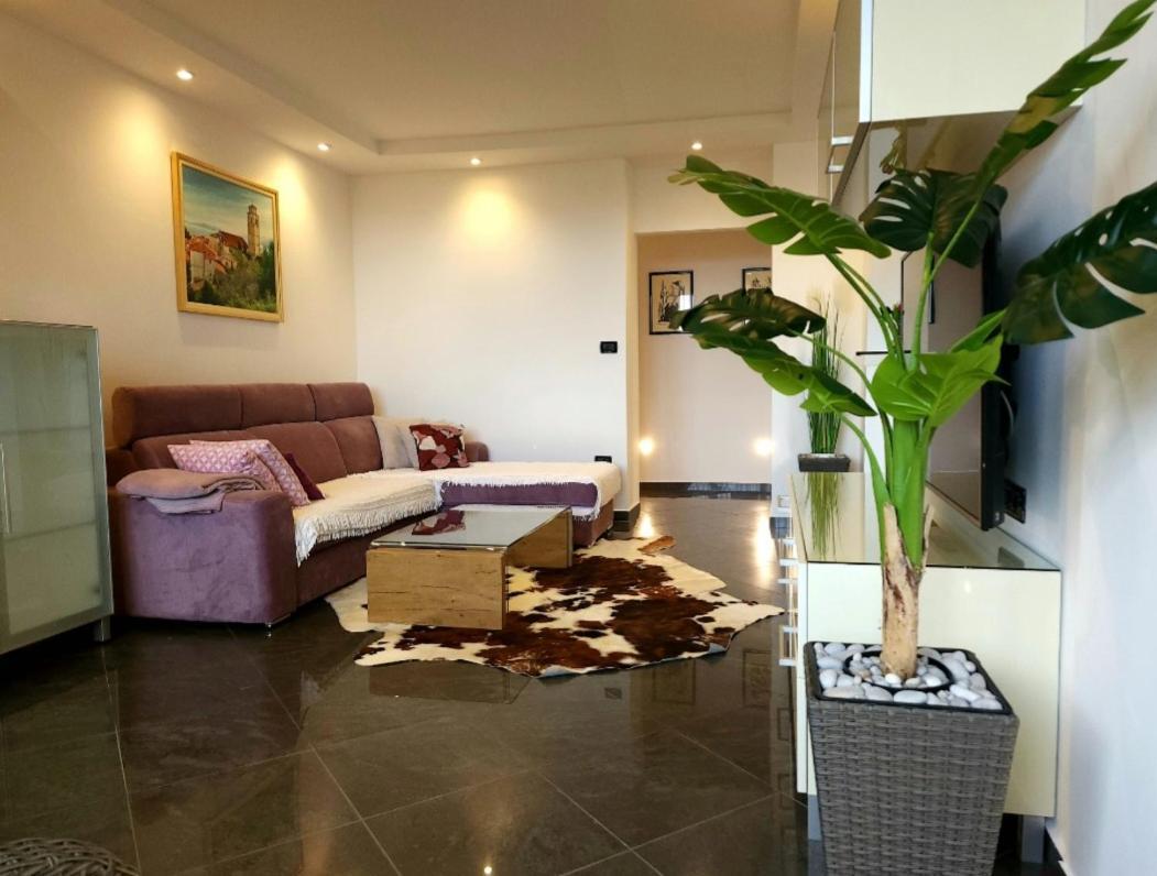 Luxury Apartment Aurora - Cod 0409 Abbazia Esterno foto